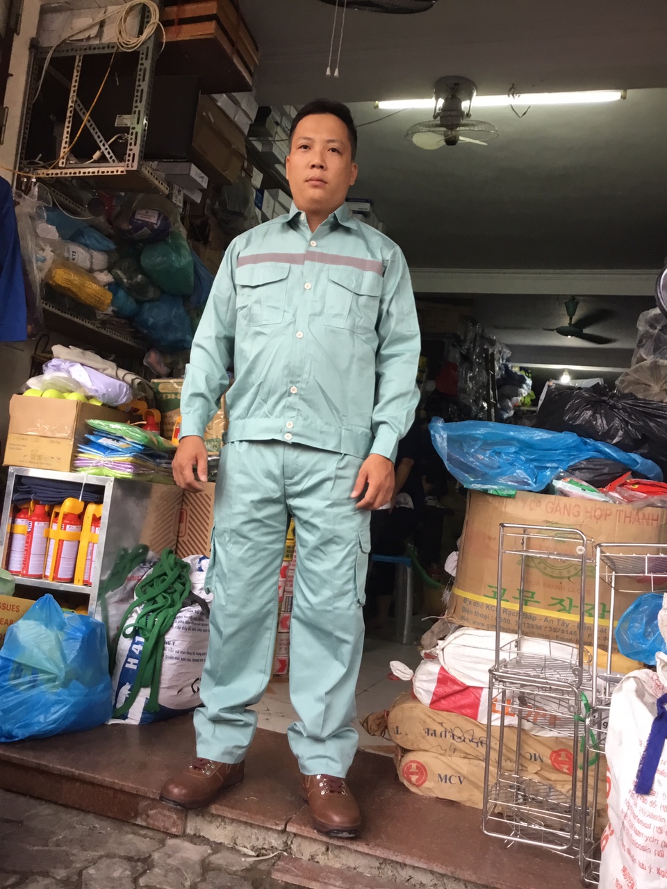QUẦN ÁO PĂNG ZIM MÀU XANH NGỌC 2721_VTBLU TÚI HỘP CHUN SƯỜN MAY PHẢN QUANG
